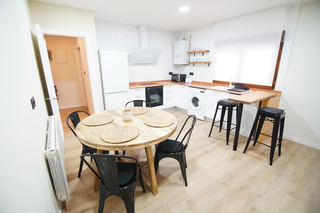 Apartamentos 2K - Apartamento En Muelle Olabeaga Bilbao Buitenkant foto